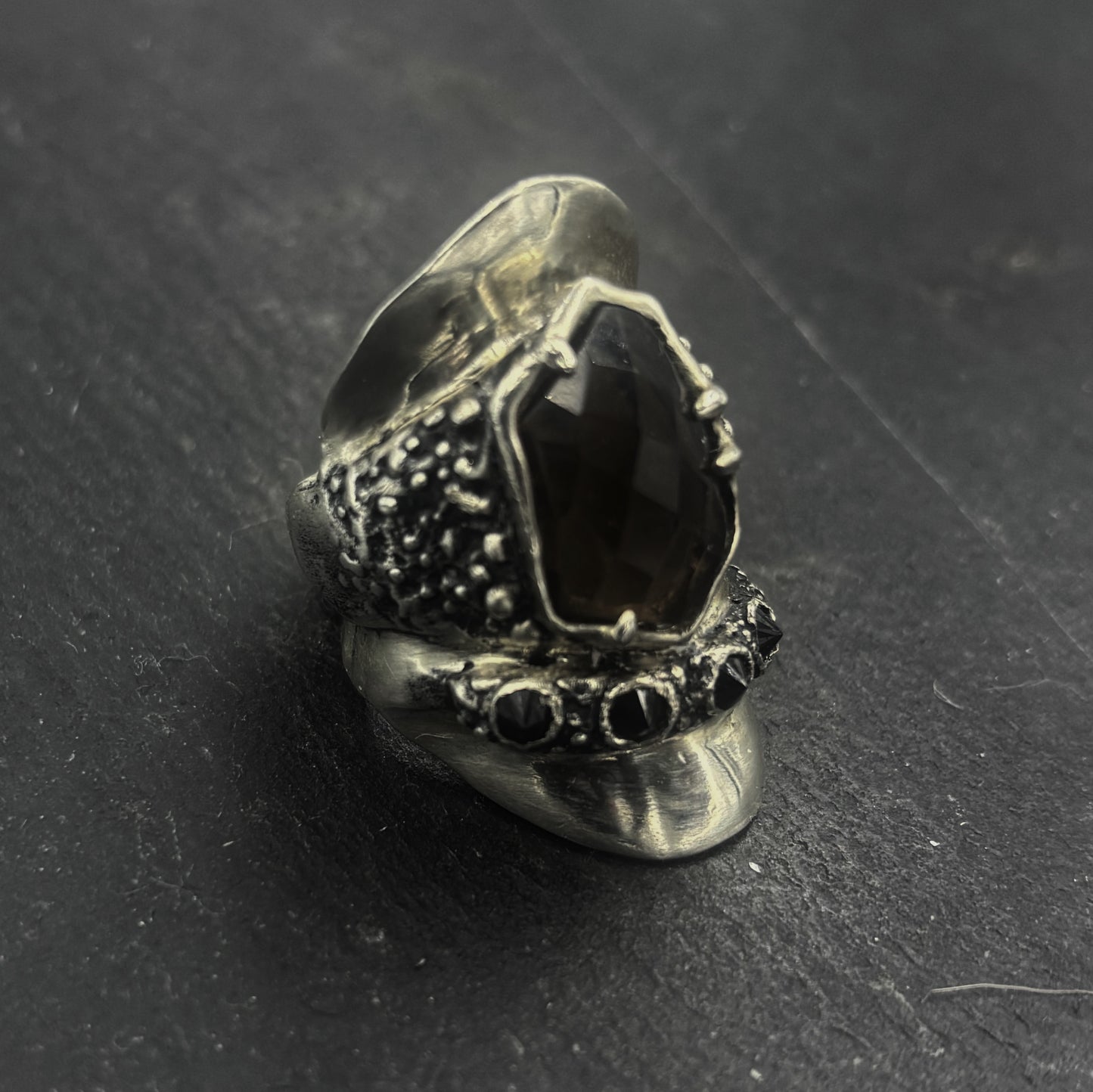 Shield ring