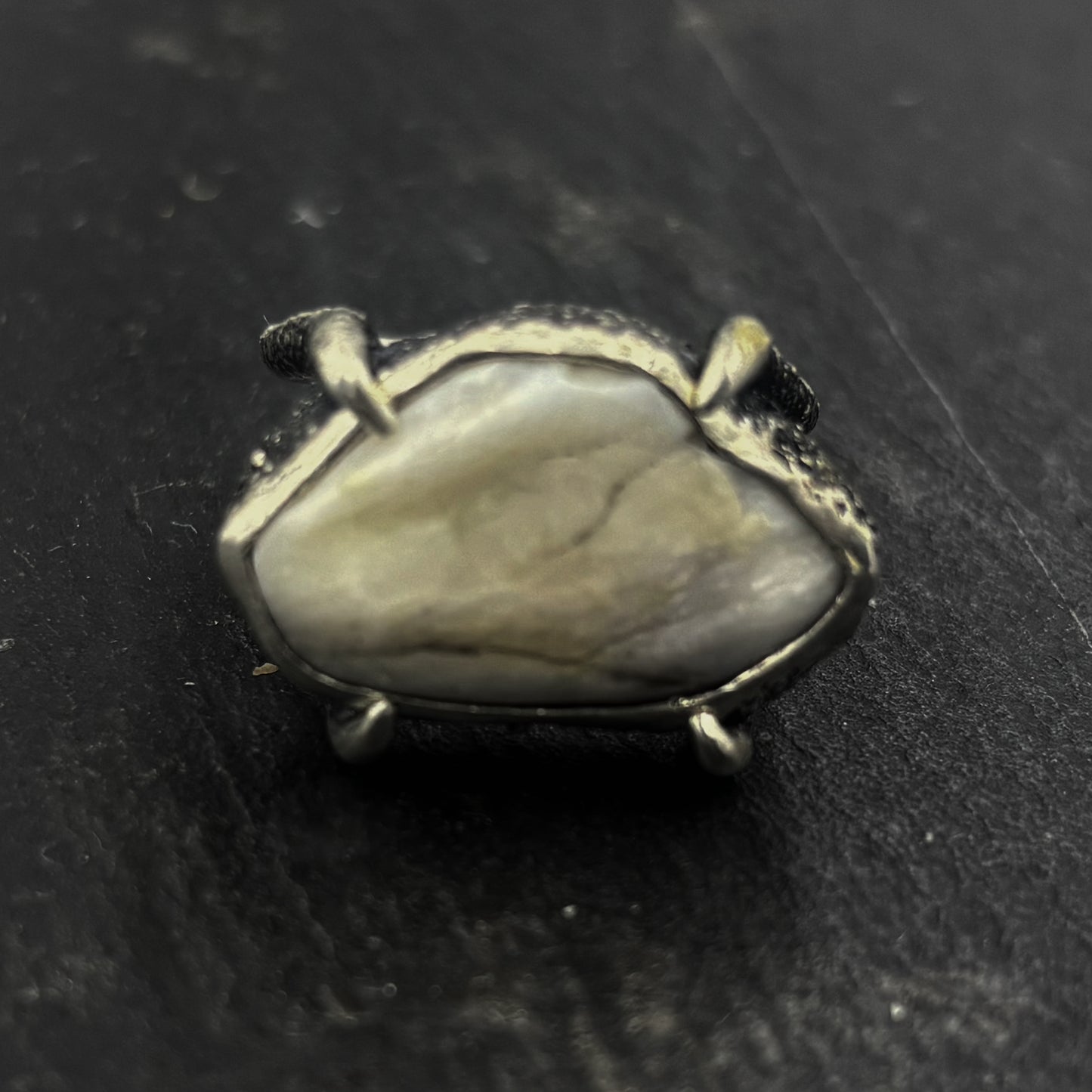 WALLOW ring