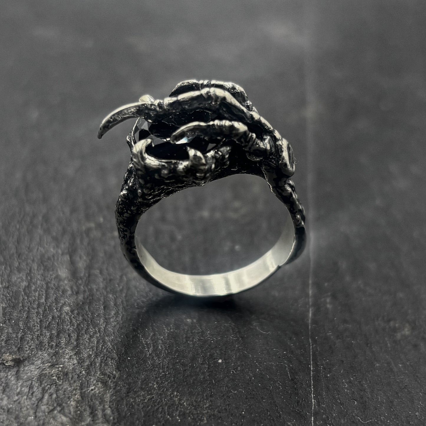 Fellbeast ring size 7.5