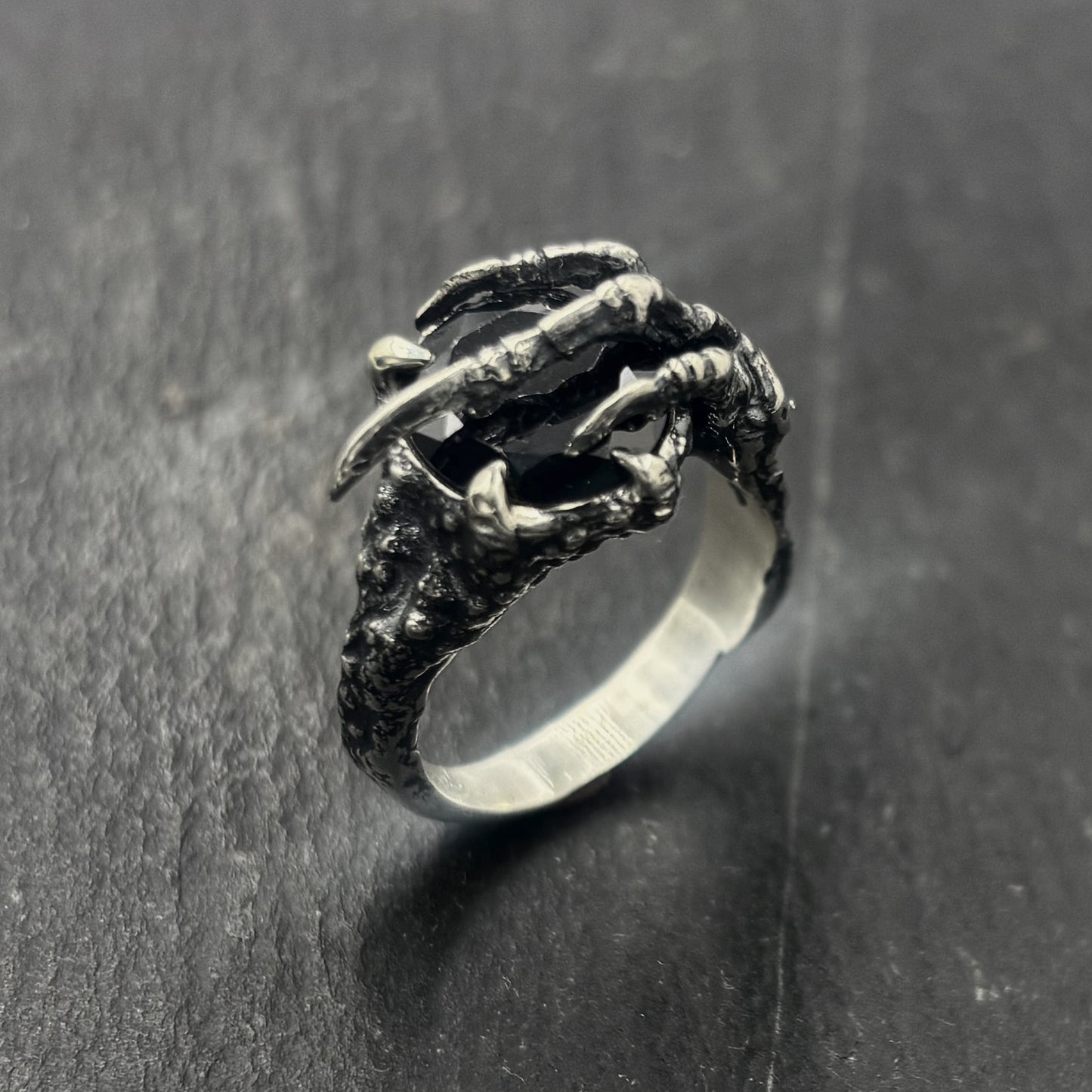 Fellbeast ring size 7.5