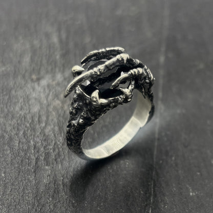 Fellbeast ring size 7.5