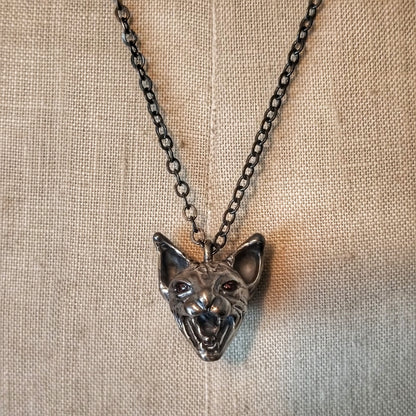 The Familiar Pendant