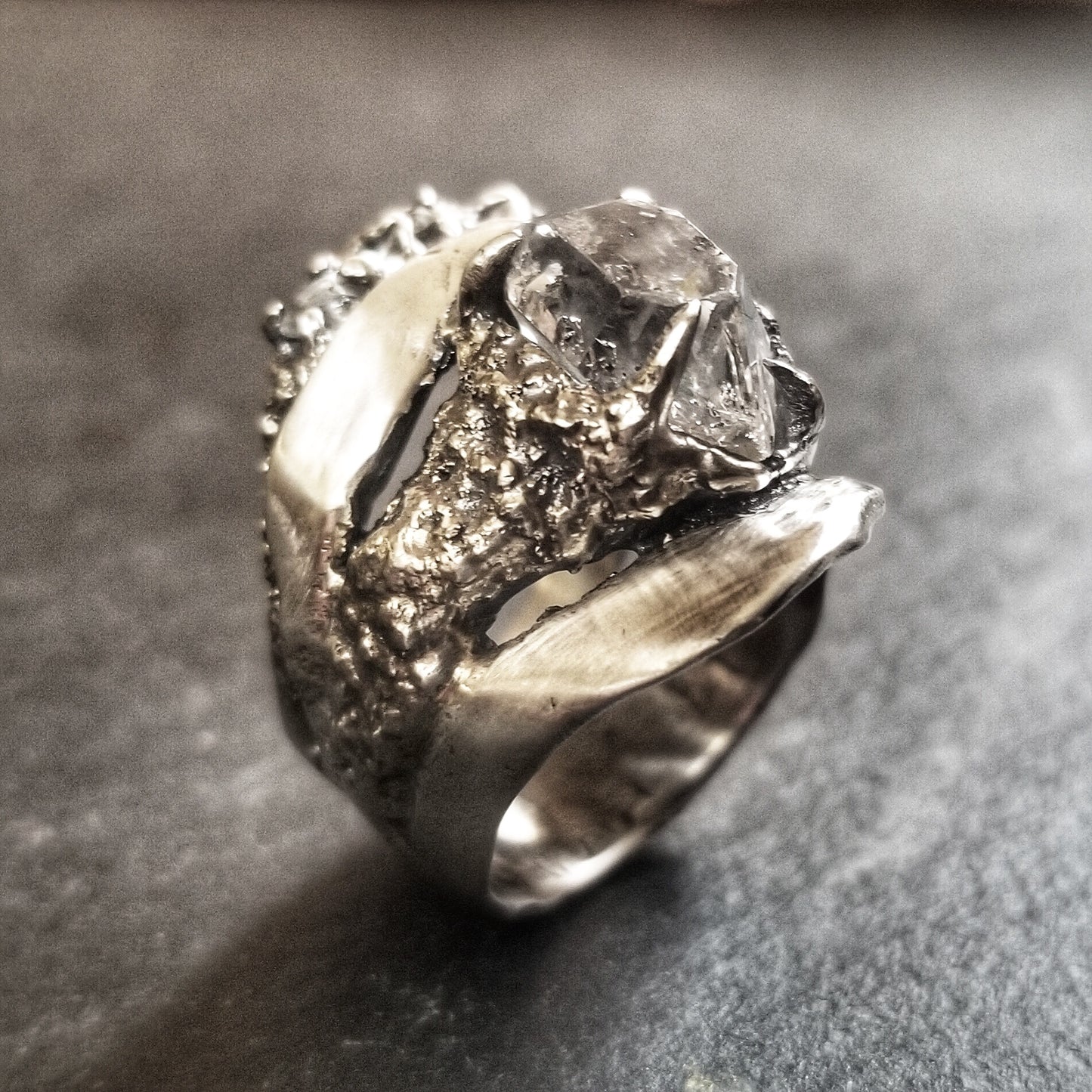 Archean Ring