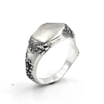 PARALLAX ring