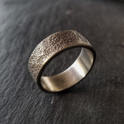PENUMBRA ring